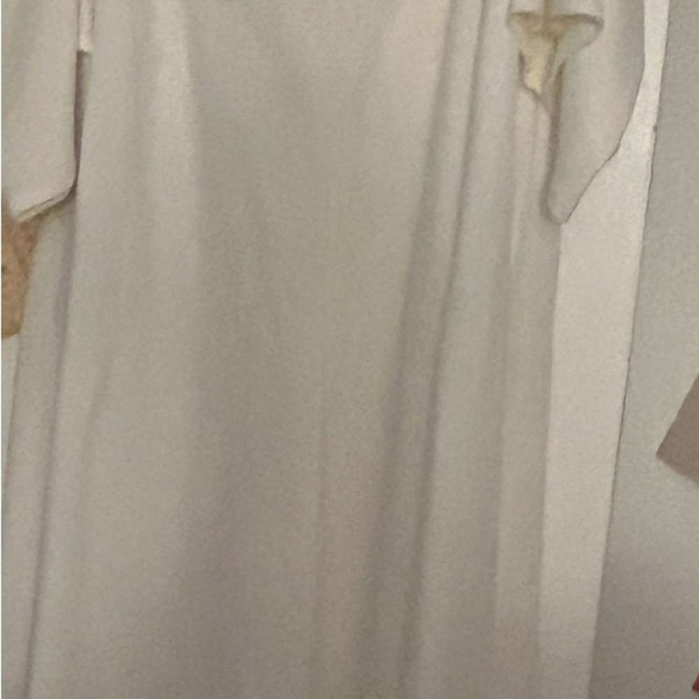 White jumper